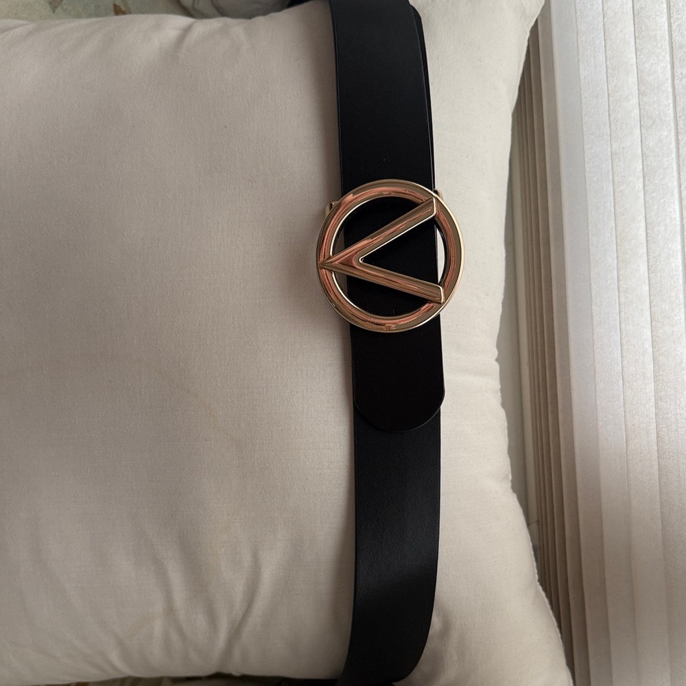 Valentino by Mario Valentino women’s belt